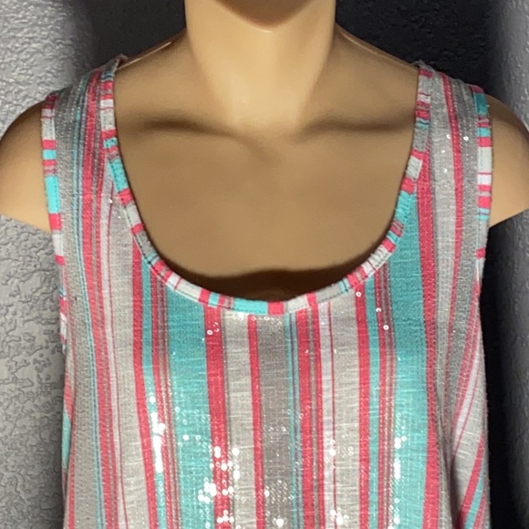 M - TRIXIE + LULU - sequin multi colored tank w zipper in back - Picture 3 of 16